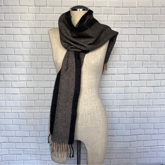 Peruvian Store 100% Baby Alpaca Woven Scarf - Picture 4 of 6